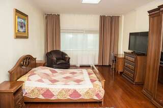 Апартаменты Apartments Severnoe Siyanie A Class Нур-Султан Двухместный номер с 1 кроватью-5